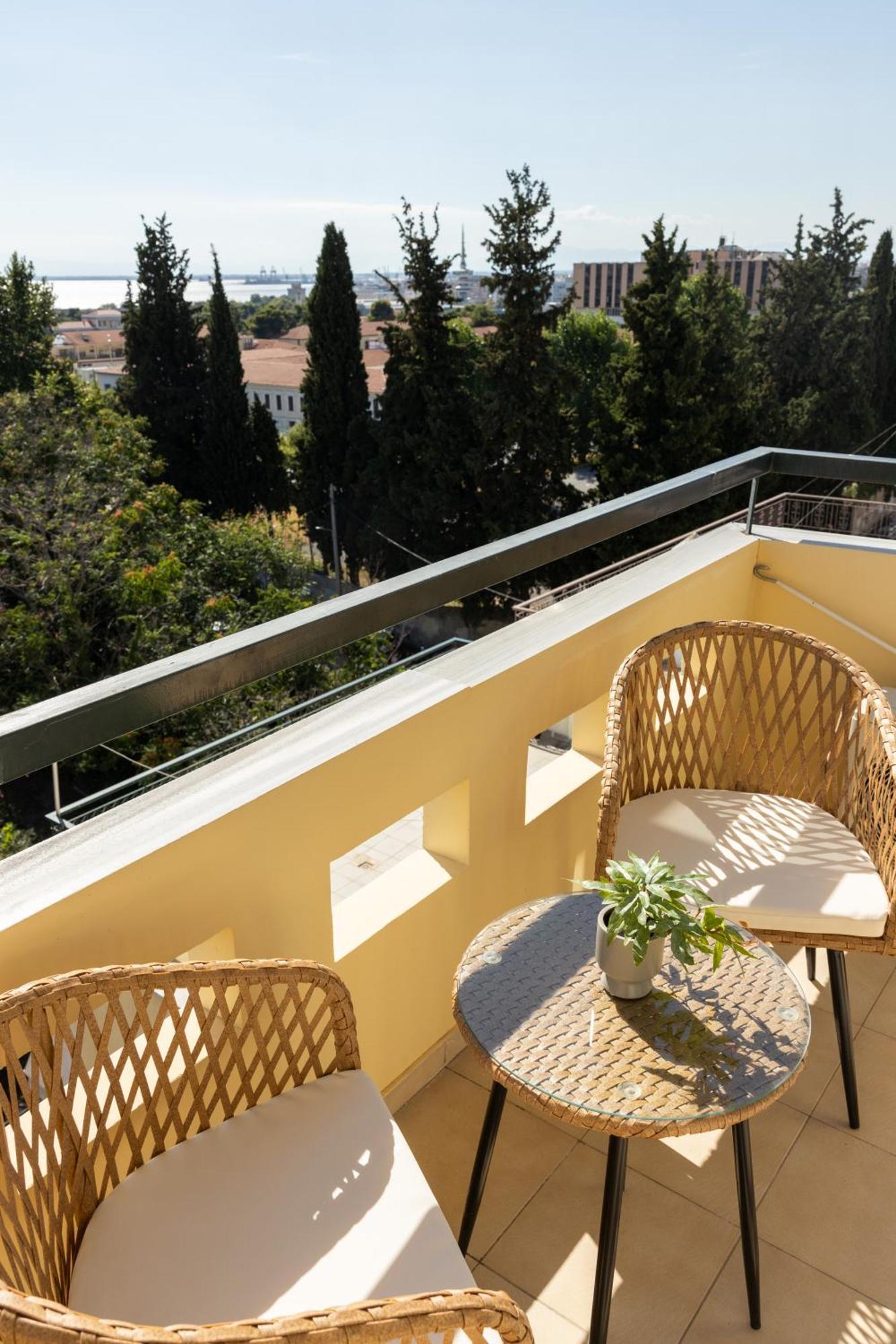 סלוניקי Urban Colors Apartments By Binobi! מראה חיצוני תמונה